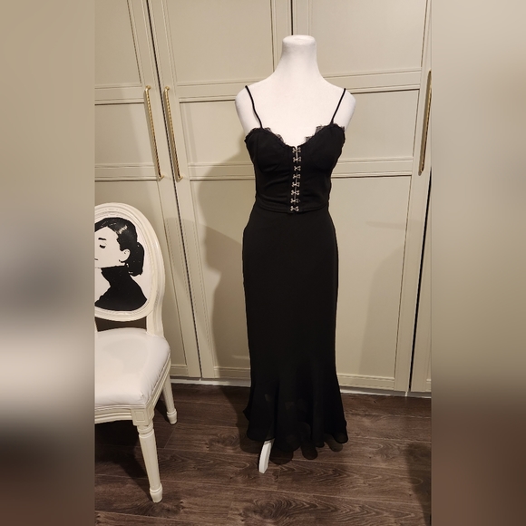 Black Maxi Chiffon Fit and Flare Skirt - Picture 3 of 6